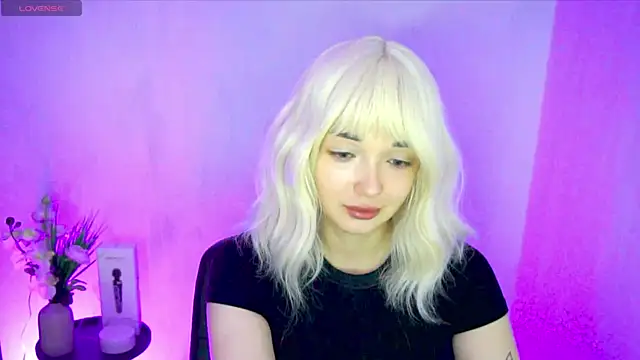 Ashley S online show from July 30, 10:20 pm
