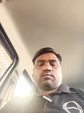 pintuS40 online show from February 15, 3:52 am