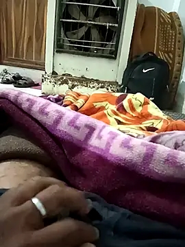 pintuS40 online show from February 24, 11:52 pm