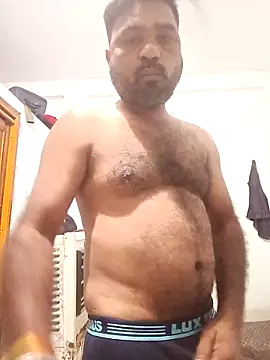 pintuS40 online show from March 3, 12:37 am