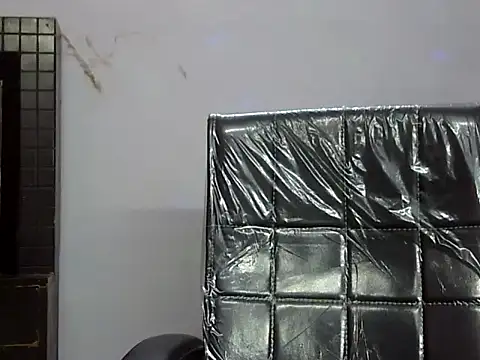 Snapshot of Your_Aamiya_ji chatting on November 13, 5:39 am Your Aamiya ji online show from November 13, 5:39 am