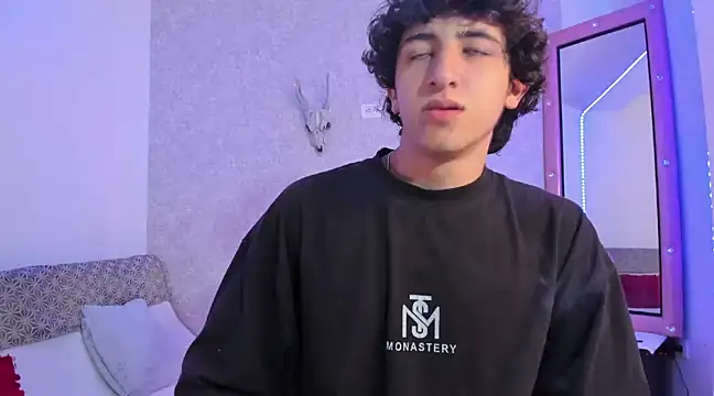 Snapshot of Kerverr_ chatting on January 21, 10:30 pm Kerverr  online show from January 21, 10:30 pm