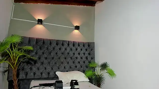 Salomon koude online show from May 1, 11:48 am
