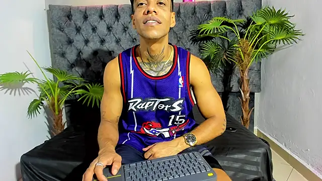 Salomon koude online show from June 25, 12:31 pm