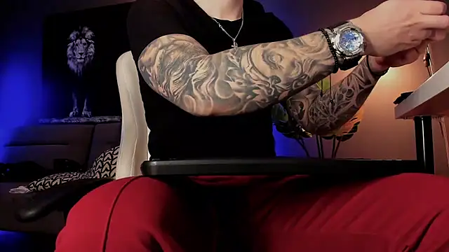 uptomatty online show from February 7, 8:07 am