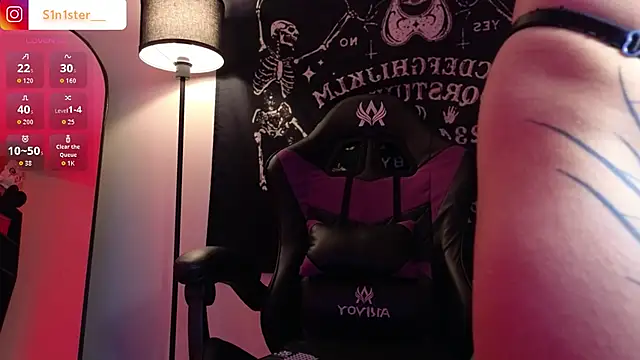 Snapshot of Melanie_Nyx chatting on February 8, 2:15 am Melanie Nyx online show from February 8, 2:15 am