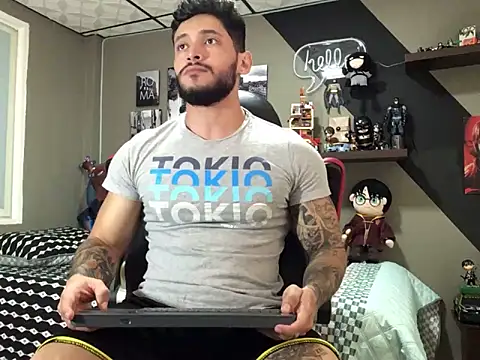 Snapshot of marcel_crawford96 chatting on January 28, 2:42 pm marcel crawford96 online show from January 28, 2:42 pm