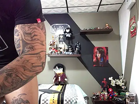 Snapshot of marcel_crawford96 chatting on February 8, 2:16 pm marcel crawford96 online show from February 8, 2:16 pm