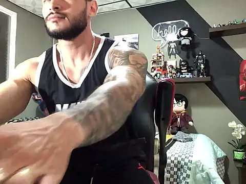 Snapshot of marcel_crawford96 chatting on February 26, 1:30 pm marcel crawford96 online show from February 26, 1:30 pm