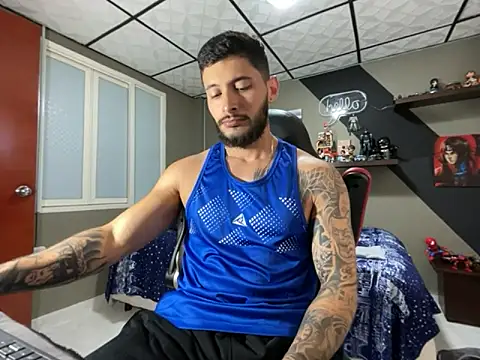 Snapshot of marcel_crawford96 chatting on November 4, 2:16 pm marcel crawford96 online show from November 4, 2:16 pm