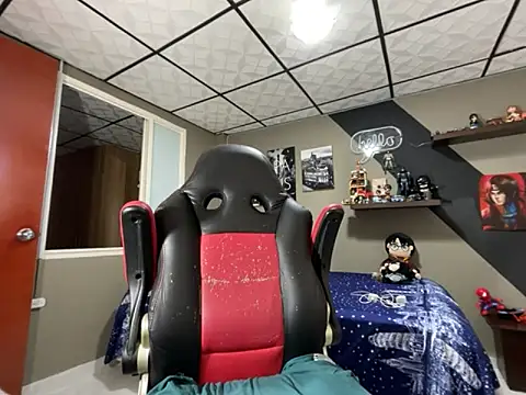 Snapshot of marcel_crawford96 chatting on November 6, 1:56 pm marcel crawford96 online show from November 6, 1:56 pm