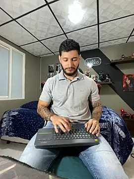 Snapshot of marcel_crawford96 chatting on November 8, 2:28 pm marcel crawford96 online show from November 8, 2:28 pm