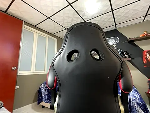 Snapshot of marcel_crawford96 chatting on November 20, 5:01 pm marcel crawford96 online show from November 20, 5:01 pm