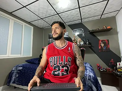 marcel crawford96 online show from July 7, 1:04 pm