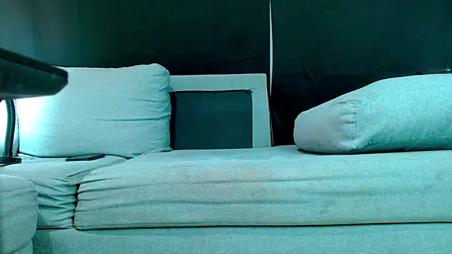 Snapshot of Danyer33 chatting on September 23, 11:19 pm Danyer33 online show from September 23, 11:19 pm