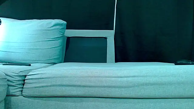 Snapshot of Danyer33 chatting on November 19, 12:54 am Danyer33 online show from November 19, 12:54 am