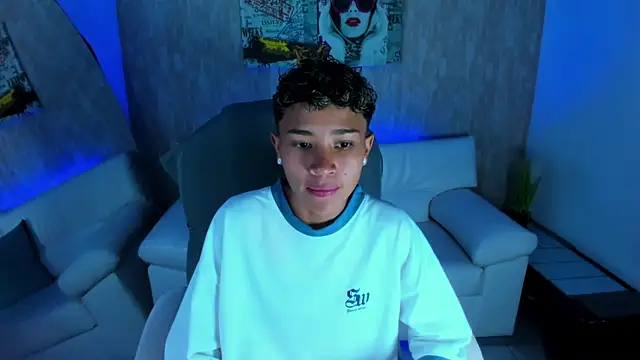 Snapshot of nova_sex01 chatting on November 7, 4:23 am nova sex01 online show from November 7, 4:23 am