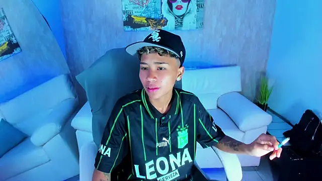 Snapshot of nova_sex01 chatting on November 12, 4:24 am nova sex01 online show from November 12, 4:24 am