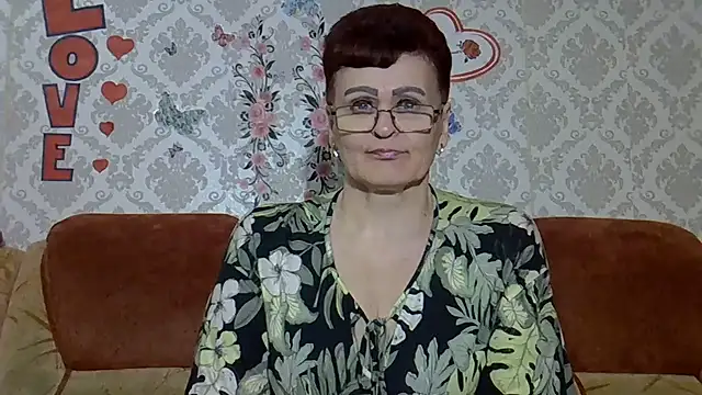 PaulaGolden online show from June 12, 3:00 pm
