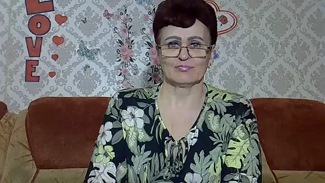 Snapshot of PaulaGolden chatting on July 14, 6:35 pm PaulaGolden online show from July 14, 6:35 pm