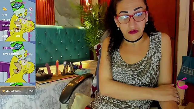 Snapshot of sabrina_dupont chatting on July 28, 7:39 pm sabrina dupont online show from July 28, 7:39 pm