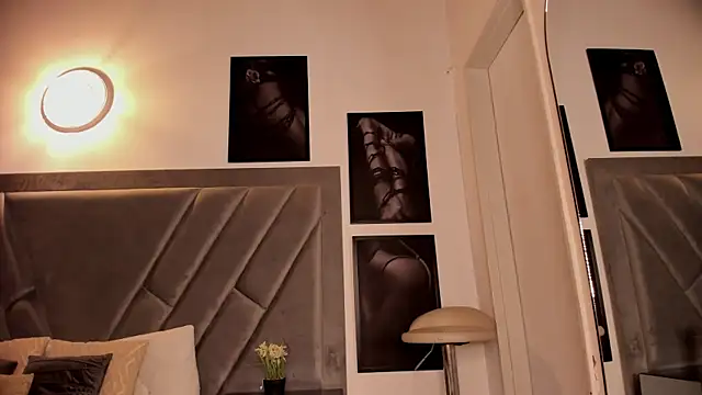 brenda nova18 online show from July 13, 9:39 pm
