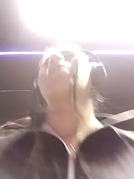 Karenn12 online show from September 19, 2:13 am