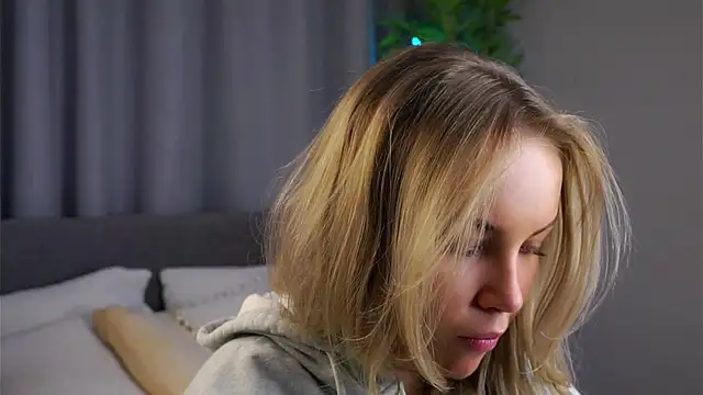 AftonConnett online show from February 10, 1:21 am