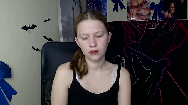 StellaCRL online show from April 24, 6:27 am