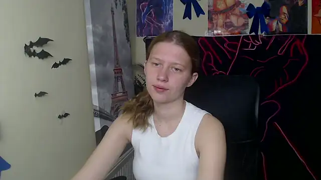 StellaCRL online show from April 28, 12:21 pm