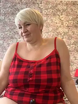 Laura Millf online show from February 15, 7:49 am