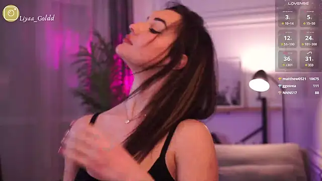 Snapshot of Liya_Gold_ chatting on March 9, 12:10 am Liya Gold  online show from March 9, 12:10 am