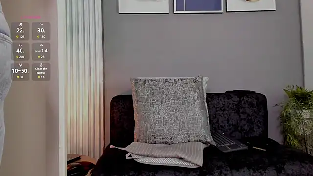 Snapshot of thomas_eliotts chatting on July 2, 7:53 pm thomas eliotts online show from July 2, 7:53 pm