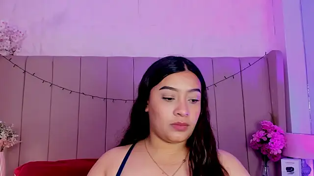 MollyBigBoobs12 online show from November 4, 8:30 pm