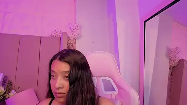 MollyBigBoobs12 online show from July 21, 9:50 pm