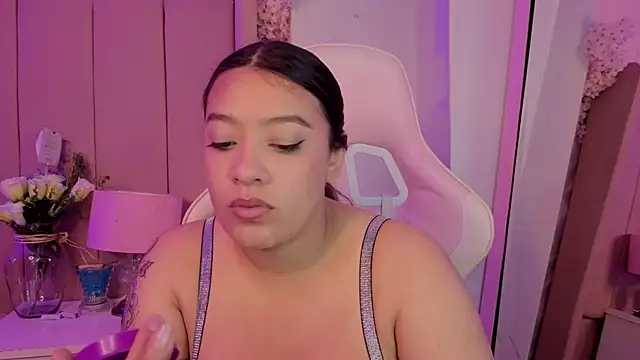 MollyBigBoobs12 online show from July 28, 10:09 pm