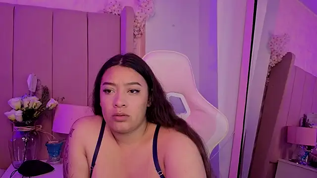 MollyBigBoobs12 online show from July 31, 12:32 am