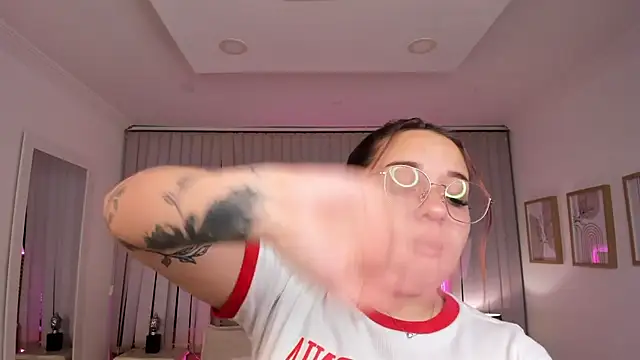 Valentina Se online show from February 22, 4:18 am