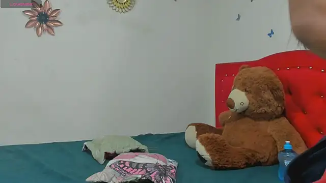 sharoncute1 online show from February 10, 7:47 am