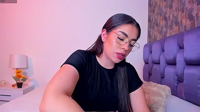 IsabellaAnngel online show from February 28, 1:37 am