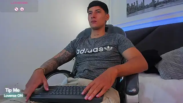 Damian23   online show from February 2, 1:21 pm