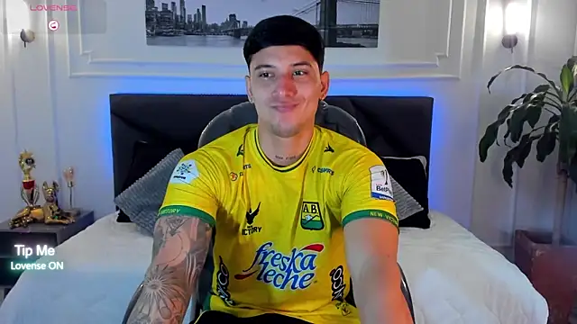 Damian23   online show from March 17, 10:51 am