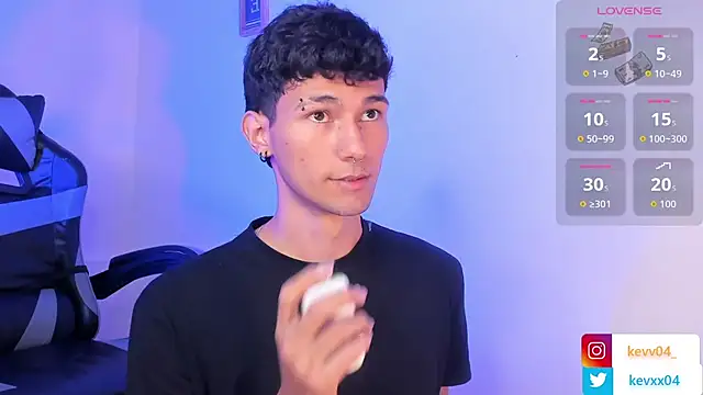 Alexx tc online show from November 6, 8:10 pm