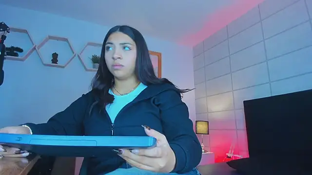 Christine Laam online show from October 30, 12:28 pm