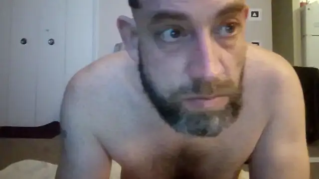 Snapshot of rickydickyskull chatting on December 19, 5:36 am rickydickyskull online show from December 19, 5:36 am