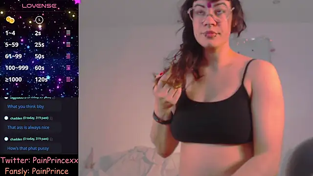 Snapshot of pain_princee chatting on February 1, 3:07 pm pain princee online show from February 1, 3:07 pm