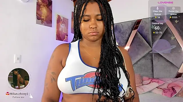Snapshot of Milan_ebony chatting on May 22, 12:00 pm Milan ebony online show from May 22, 12:00 pm