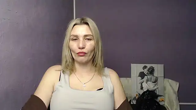 Snapshot of _sexy_lady chatting on December 22, 6:39 am sexy lady online show from December 22, 6:39 am