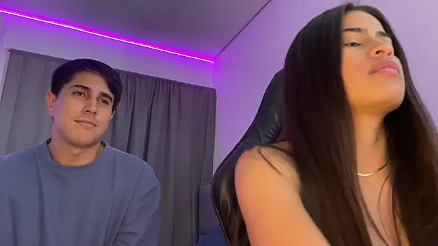 dereckbrownn online show from March 23, 2:04 am