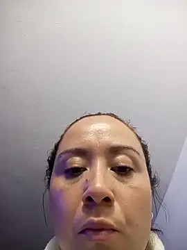 Snapshot of RenataSexy_ chatting on January 5, 3:32 am RenataSexy online show from January 5, 3:32 am